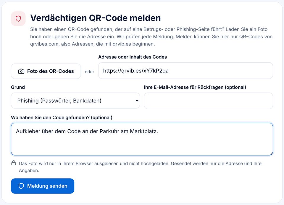 Formular Verdächtigen QR-Code melden mit Adresse, Grund Phishing, Fundort und Knopf Meldung senden.